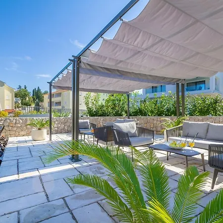 Luxury Apartments Villa Mande-3
